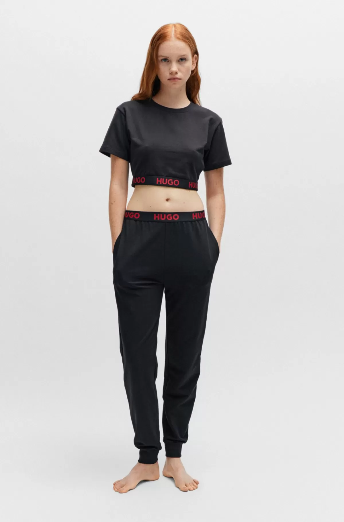 HUGO BOSS Afkortet T-shirt I Stof Med Stræk Med Logolinning Sort Best