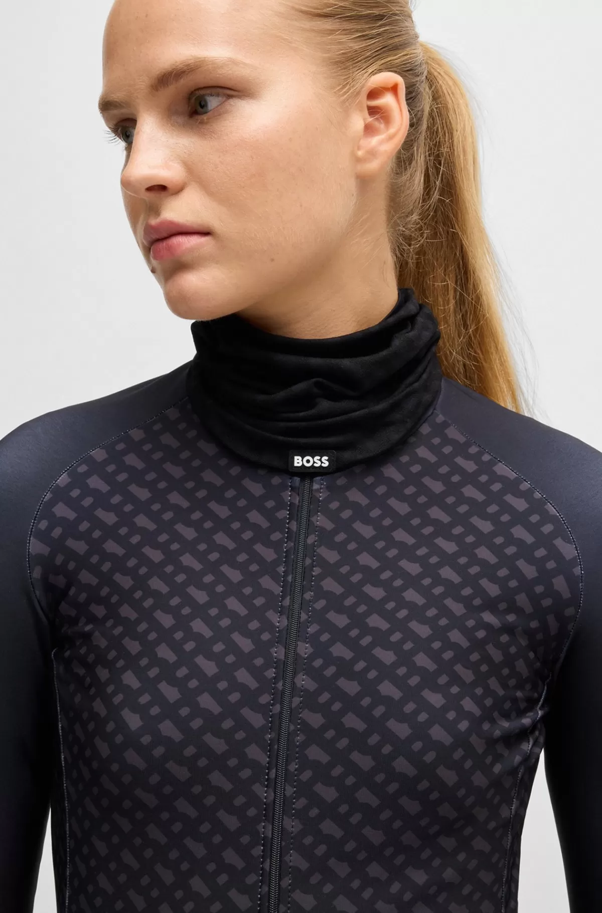 HUGO BOSS BOSS X ASSOS Tætsiddende Termohalsvarmer Sort Discount