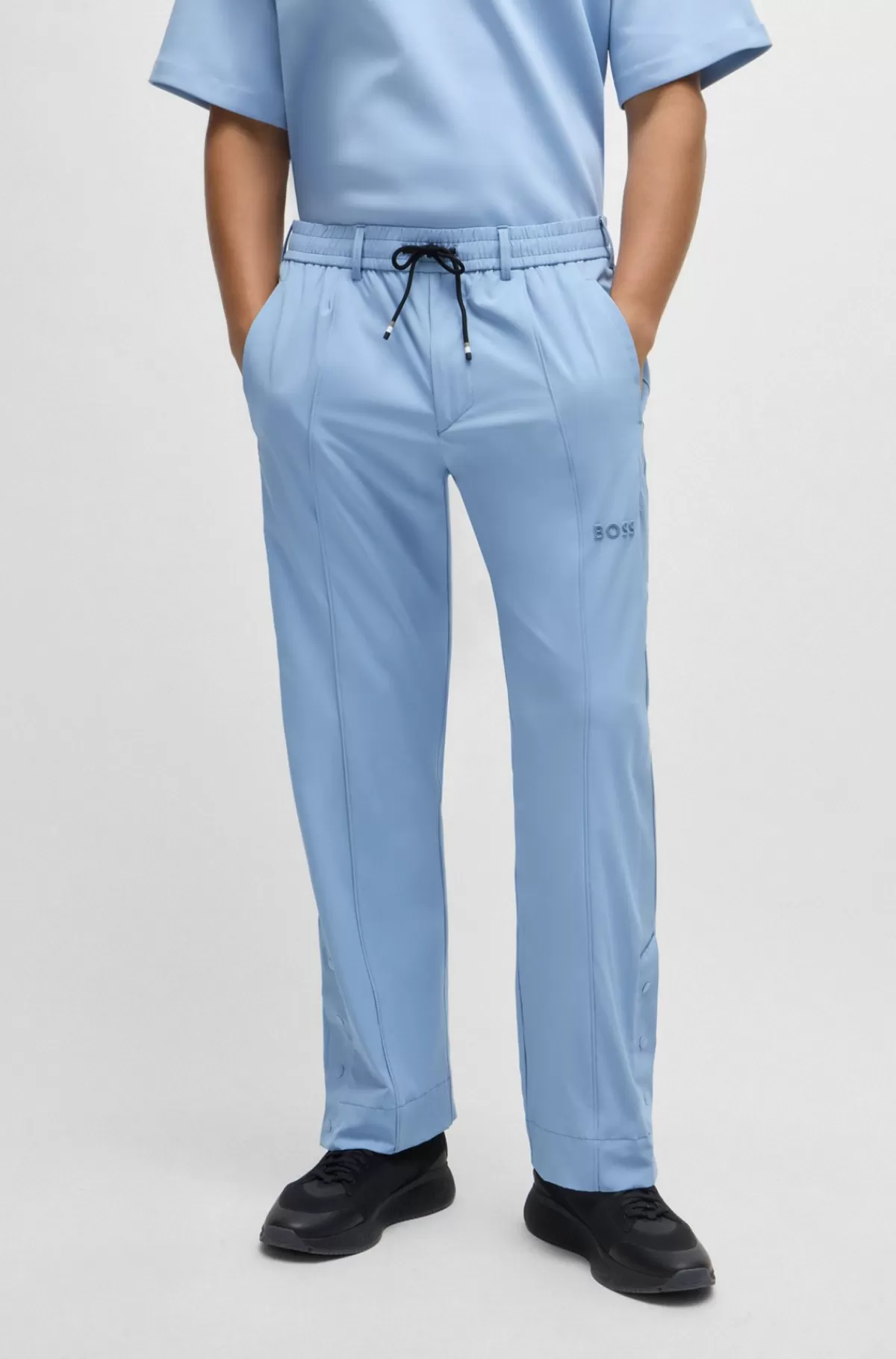 HUGO BOSS Bukser Med Relaxed Fit Og Badge Med Dobbeltmonogram Lyseblå New