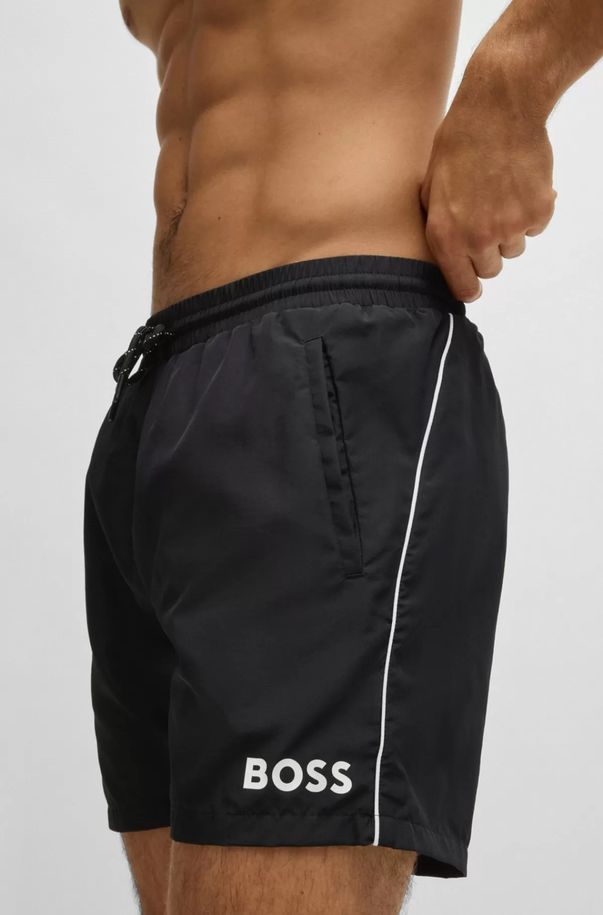 HUGO BOSS Helforede Badeshort Med Detaljer I Kontrastfarve Sort Flash Sale