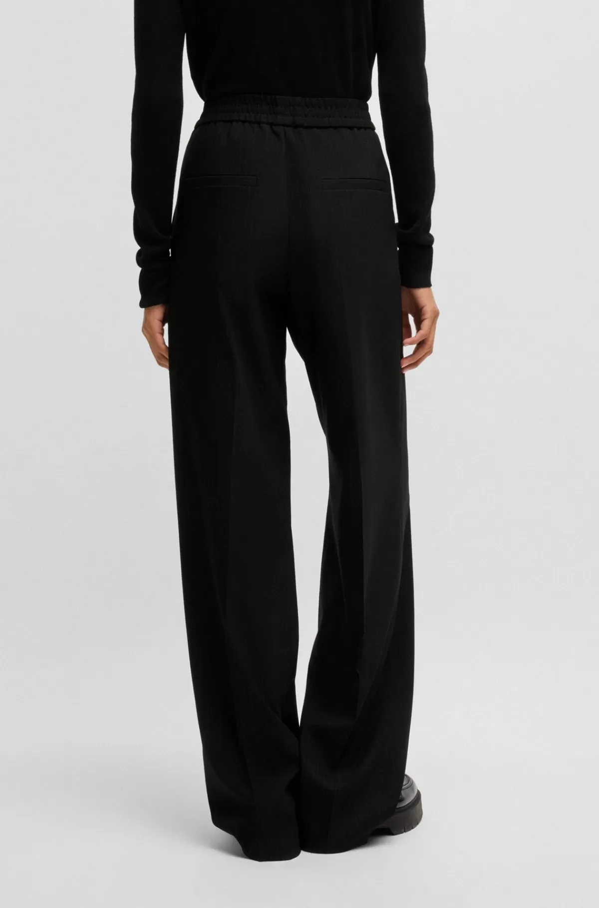 HUGO BOSS Kønsneutrale Habitbukser Med Relaxed Fit Og Nålestribet Mønster Sort Outlet