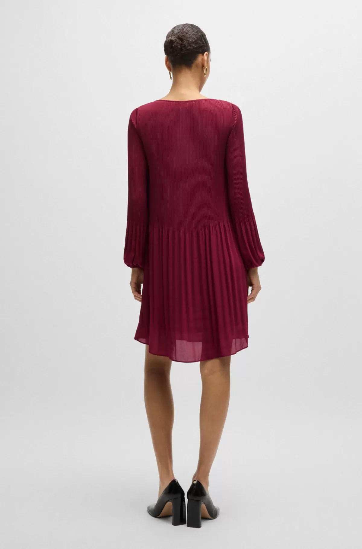 HUGO BOSS Plisseret Kjole Med Regular Fit Og Crew Neck Mørkerød Cheap