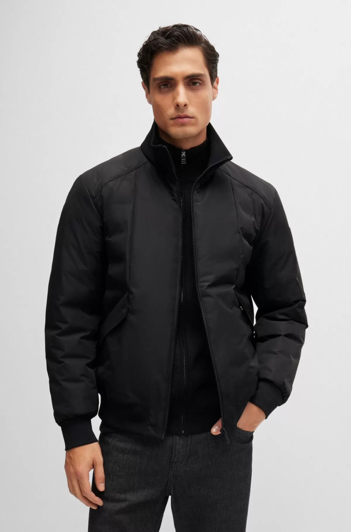 HUGO BOSS Regular Fit Vandskyende Jakke Med Let Vattering Sort Fashion