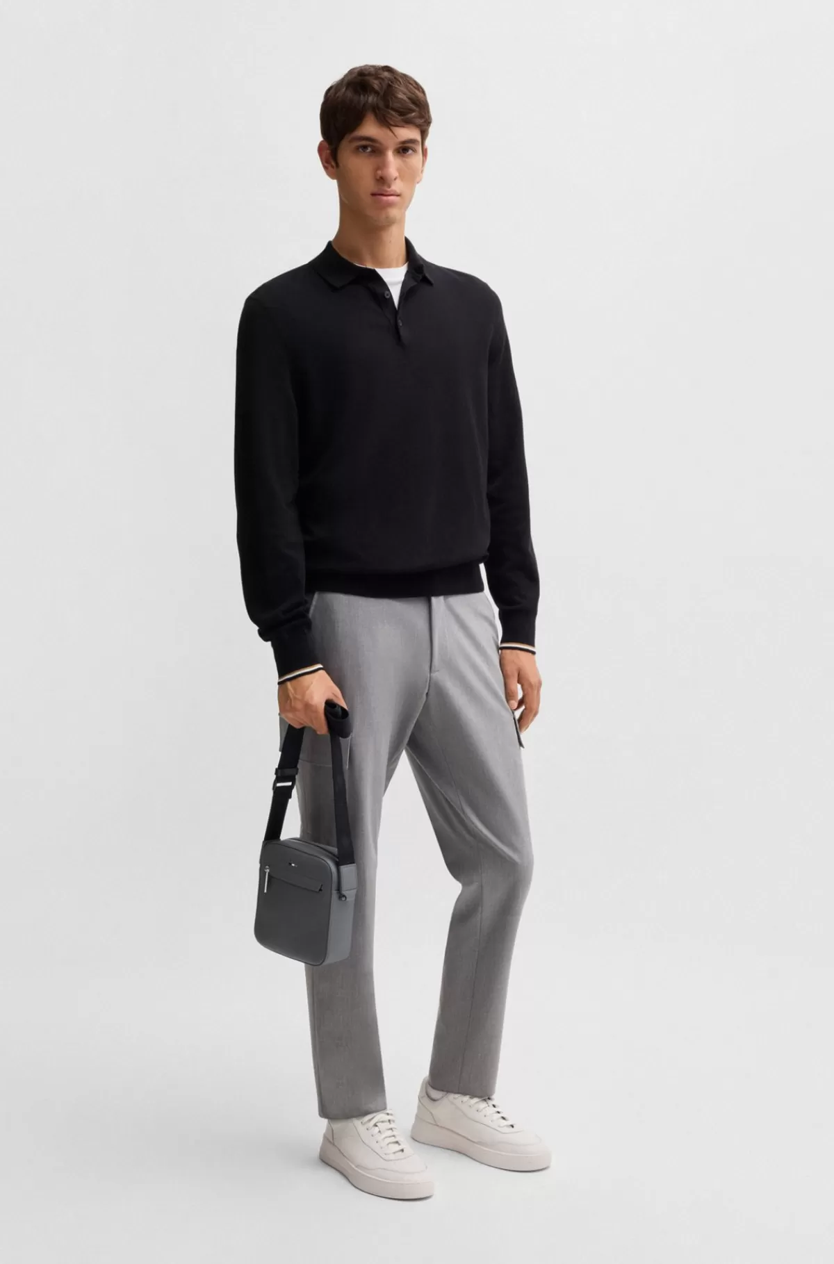HUGO BOSS Skuldertaske I Imiteret Kornet Læder Med Signaturdetaljer Mørkegrå Cheap