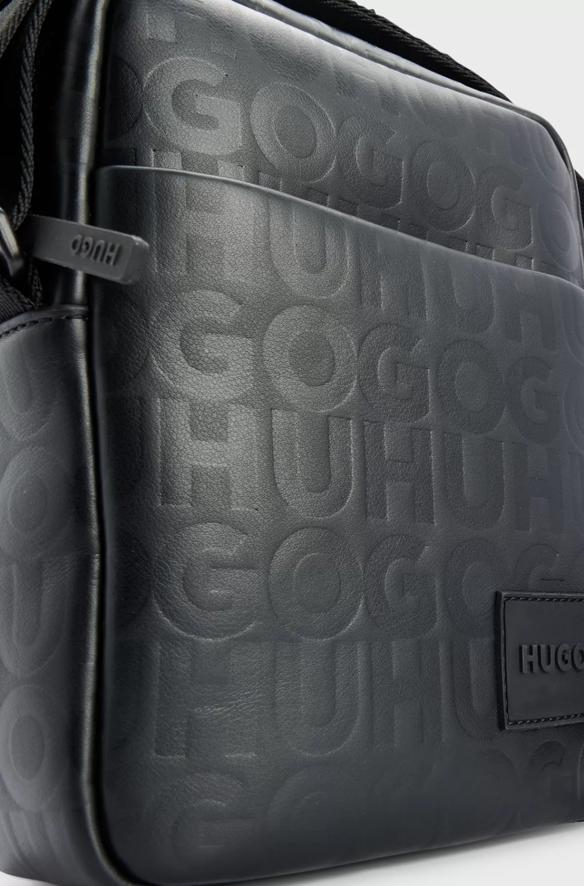 HUGO BOSS Skuldertaske I Kunstlæder Med Gentaget Logografik Sort Shop