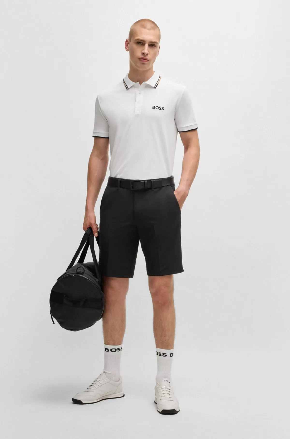 HUGO BOSS Slim Fit Shorts I Vandskyende Og Strygelet Stof Sort Fashion