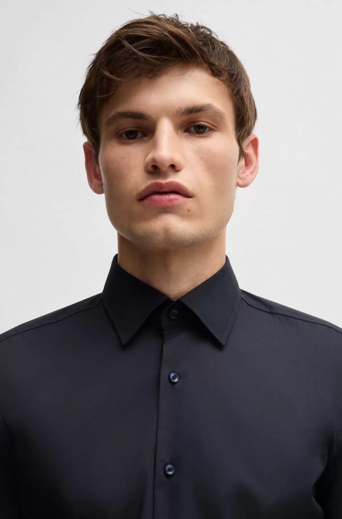 HUGO BOSS Slim Fit Skjorte I Strygelet Bomuldspoplin Med Stræk Mørkeblå Best