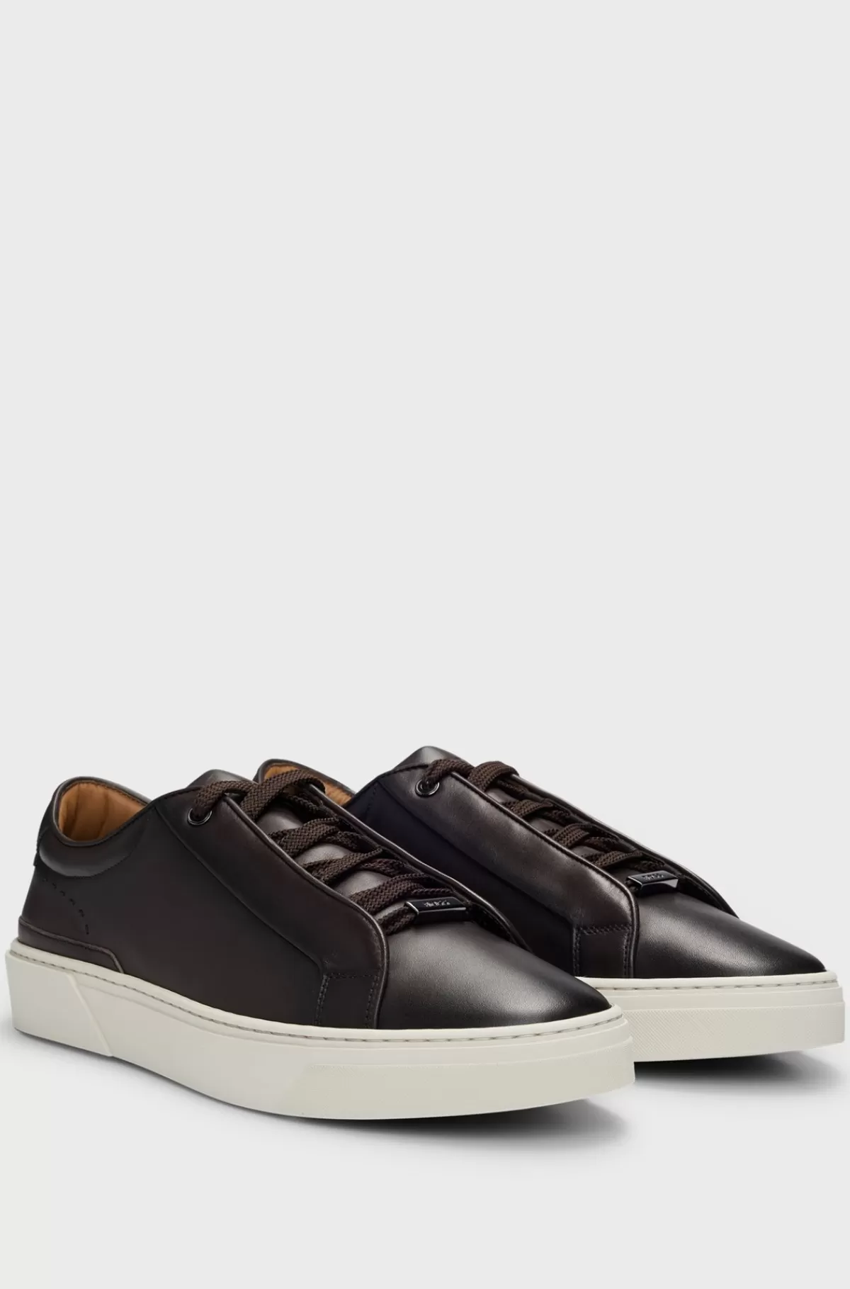 HUGO BOSS Sneakers I Poleret Læder Med Skjulte Snørebånd Mørkebrun Clearance