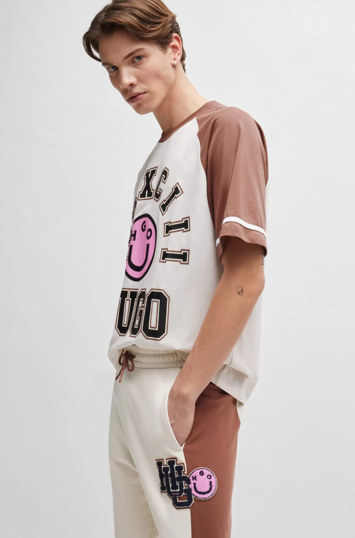 HUGO BOSS Tracksuit-bukser Af Bomuldsfrotté Med Varsity-inspireret Logo Naturlig Store