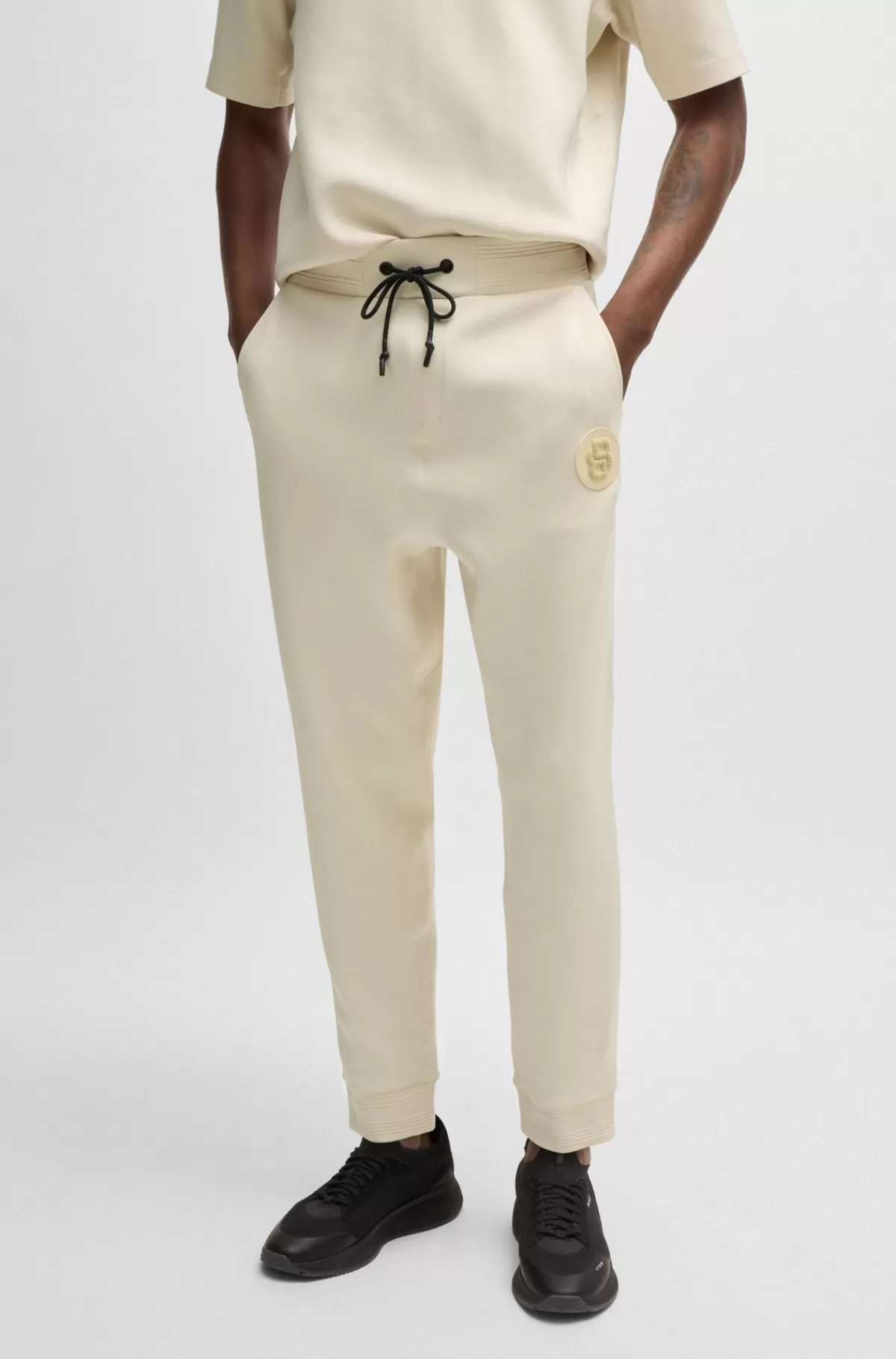 HUGO BOSS Tracksuit-bukser Med Regular Fit Og Badge Med Dobbeltmonogram Naturlig Discount