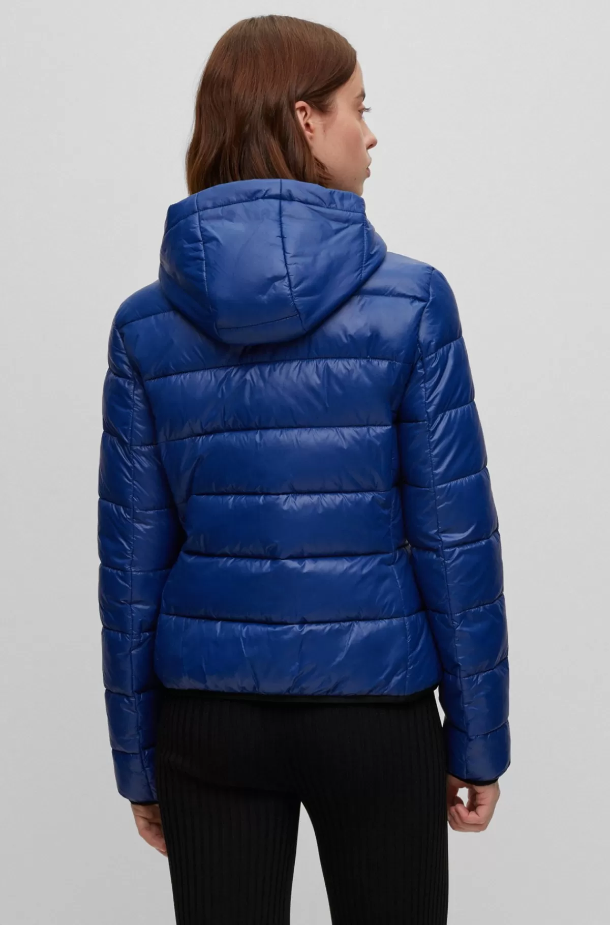 HUGO BOSS Vandskyende Dunjakke Med Kontrastlogo Mørkeblå Outlet