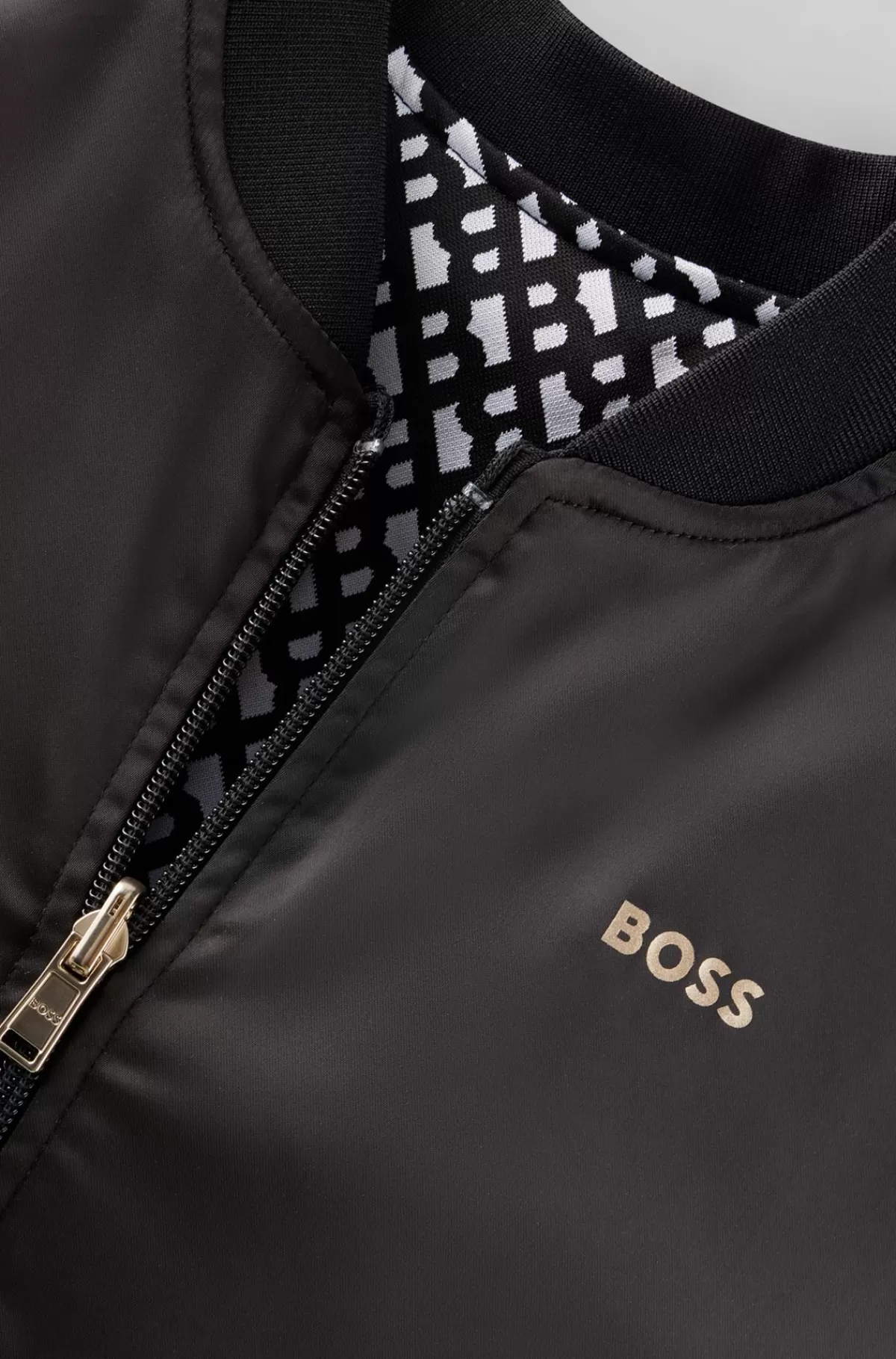 HUGO BOSS Vendbar Jakke Til Børn Med Ensfarvet Og Monogramprintet Design Sort Clearance